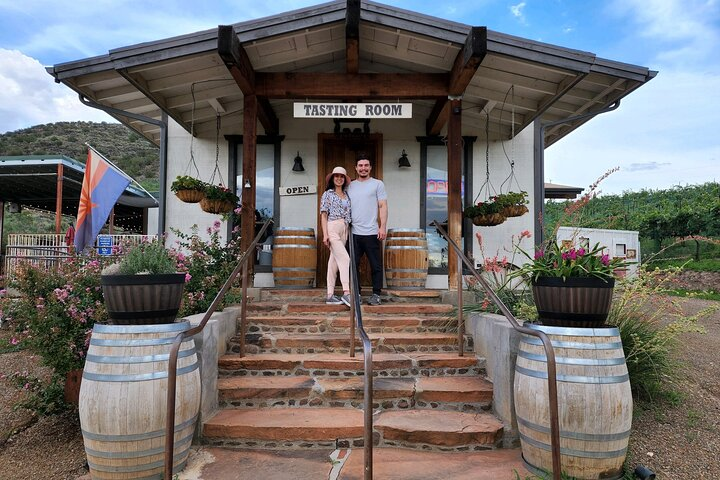 Voted Best in Sedona-Tastings Included! EXPRESS PRIVATE WINE TOUR - Photo 1 of 6